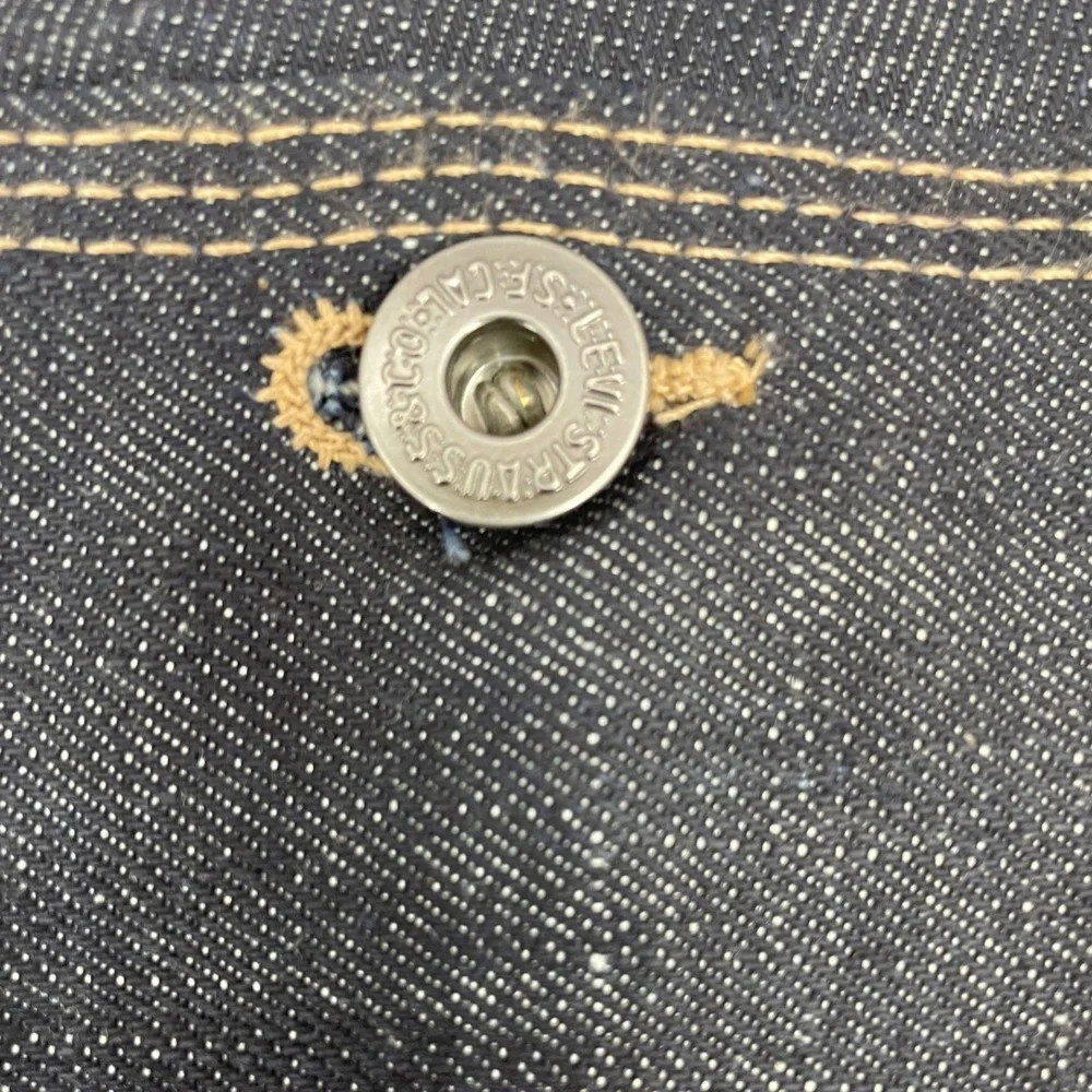 Levis these levis